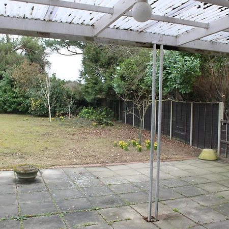 Brookside Lodge Baldock Esterno foto