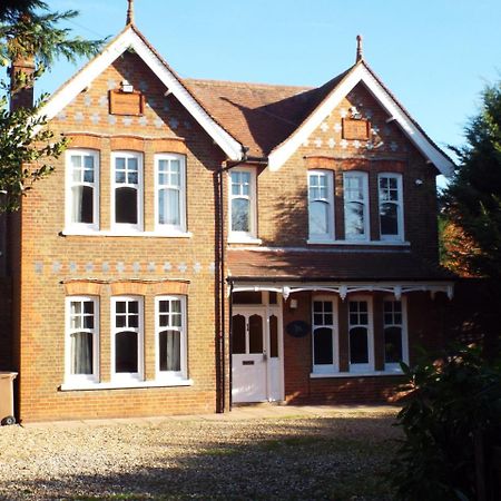 Brookside Lodge Baldock Esterno foto