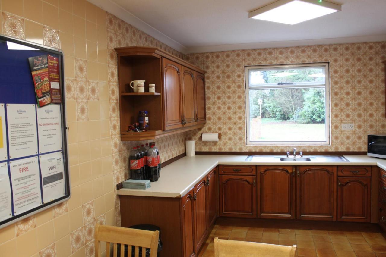 Brookside Lodge Baldock Esterno foto